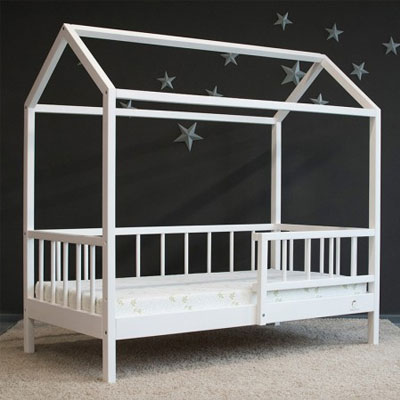 Pat tip casuta cu gardulet BabyTime alb